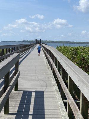 Long pier