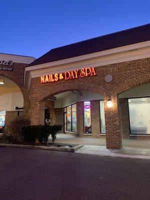 Northshore Nails and Day Spa