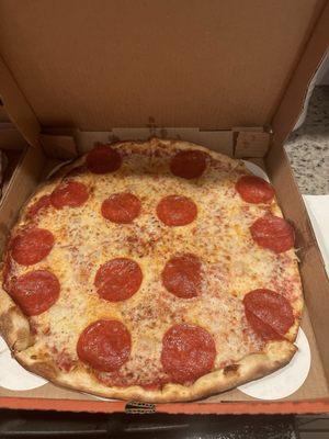 Pepperoni pizza