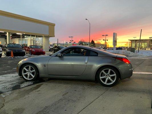 350 Z Nissan 2003. My husbands new baby!