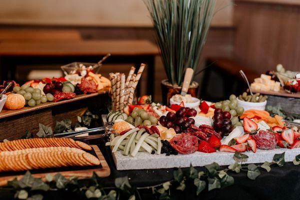 Fruit and cheese/meat platter