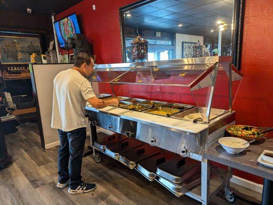 Tandoori Palace buffet serving area