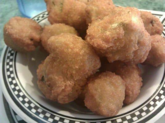 BEST fried okras ever - crispy, crunchy and piping hot!