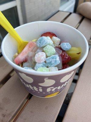 Summer is for Froyo's