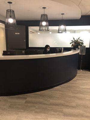 Receptionist