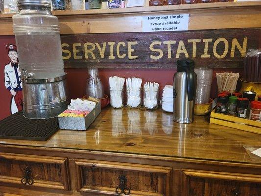 a nice station w ice water