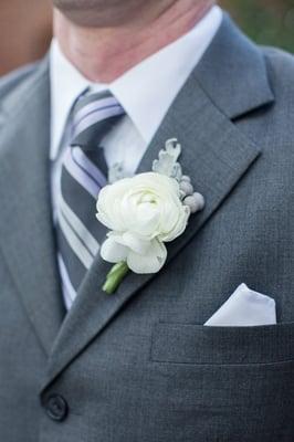 GRO Boutonniere