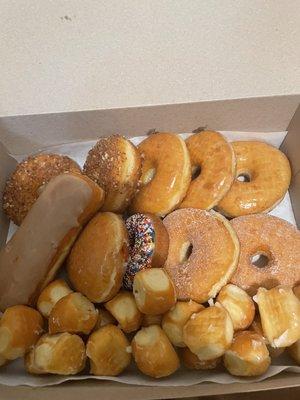 Baker Mix dozen (14 Donuts mix)