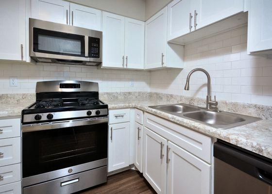 Renovated Townhomes at the Apartments of Westgrove