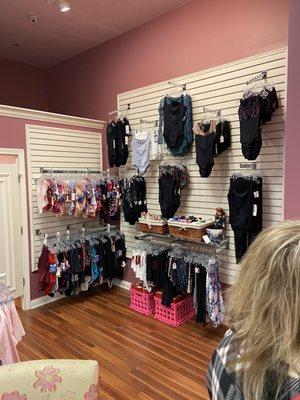 Many other types of dancewear