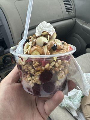 Açai bowl