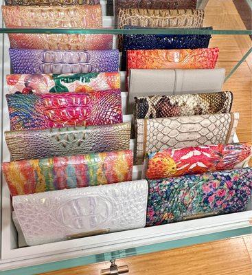 Love all the colorful seasonal wallets. Beautiful #Brahmin wallets @ #Dillard's. The problem is which one to pick. LOL.