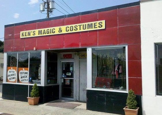 Ken's Magic & Costume Shop