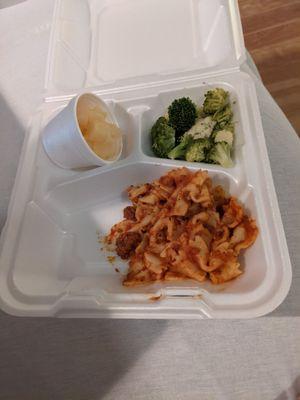 Gross meal (served by) St. Francis in Memphis expected admitted patients to eat.