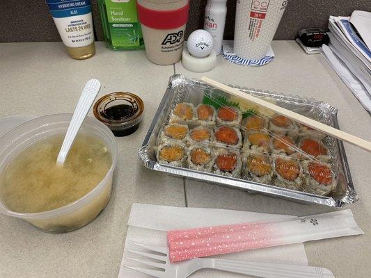 Spicy sushi lunch.  Comes with miso soup.  Big portion w/ brown rice $21.