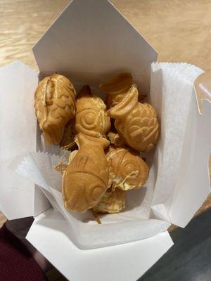 Taiyaki (custard filling)