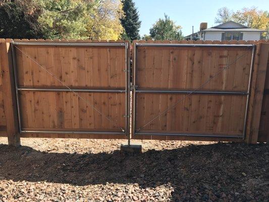 6 Ft Cedar Privacy steel to wood double gate.