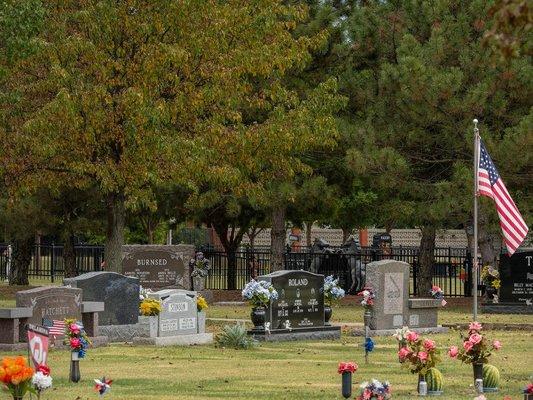 Cemetery grounds exterior gravestones in Oklahoma City