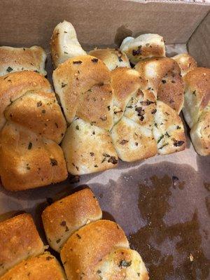 Garlic knots