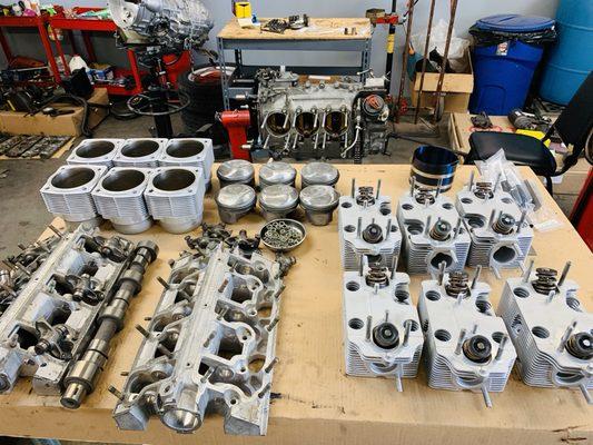 Porsche 911 Carrera engine rebuild