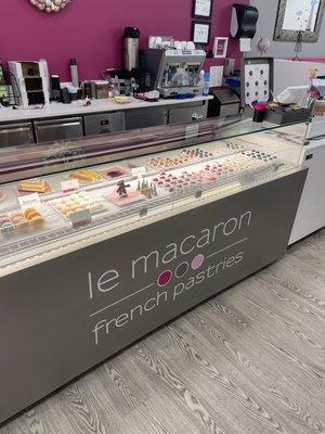 Macaron selections, so many to chose from!