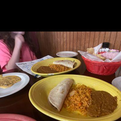 Kid taco plate