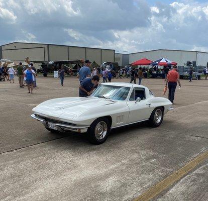 Warbird Weekend 2022 with Corvettes on Display