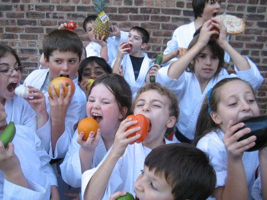 Sensei Dan Rominski Teaches Healthy Eating, inspiring 200 children to eat 3,000 fruits and veggies in a month.