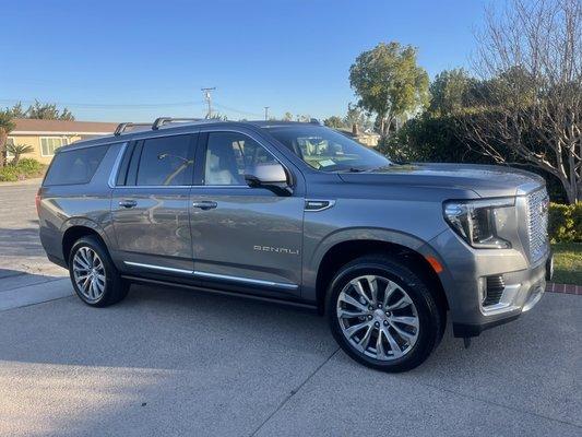 2022 Yukon XL Denali Diesel