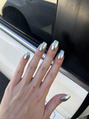 Acrylic nails