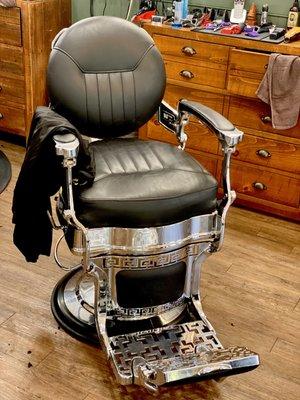 Izzy's chair at the Village Barbershop in WIndermere, Florida.