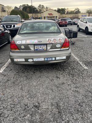 Car of the racists shopper