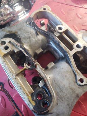 2 mos & $900 later this is the new gasket work he laid down on top of old gaskets. Pieces everywhere.