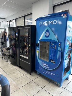 Drink and snack vending machine, water refill