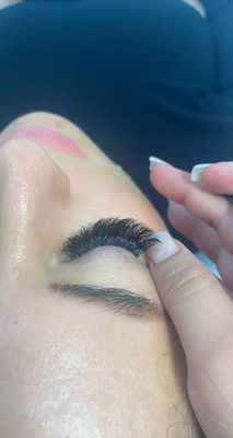 Full lashes extensions