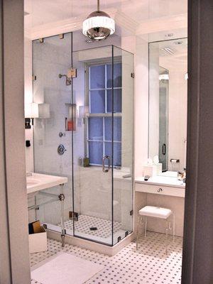 Frameless Shower Enclosure