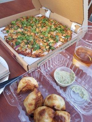 Chicken tikka pizza and samosas 5piece.