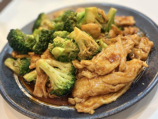 Chicken Chicken wBroccoli