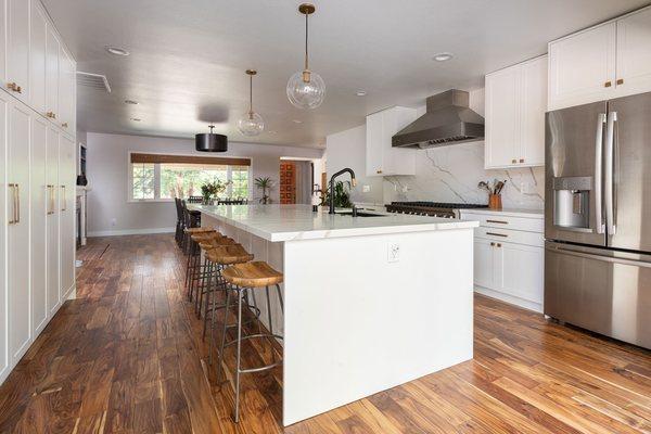 kitchen island view