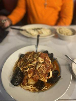 Linguine Pescatora