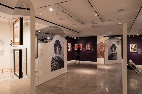 a person inside the exhibition Ethel Reed: I Am My Own Property. Photo by Isometric Studio.