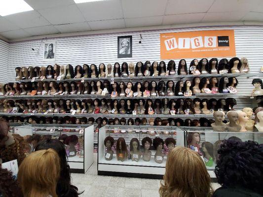 A wide selection of human and synthetic full wigs, half wigs and lace wigs for every occasion.