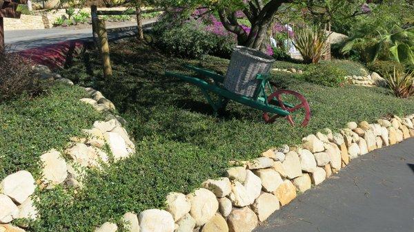 Retaining Walls - Rock and Stucco