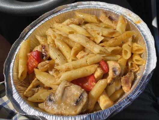 Hot Food Bar - chicken veggie pasta