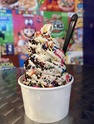 Cookie Crumble with rainbow and chocolate sprinkles