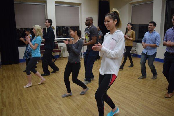 Piel Canela Dance School's Level 1 Salsa Class. March 2016