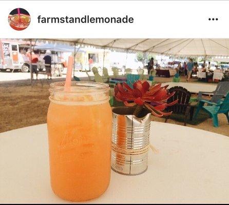 farm stand lemonade