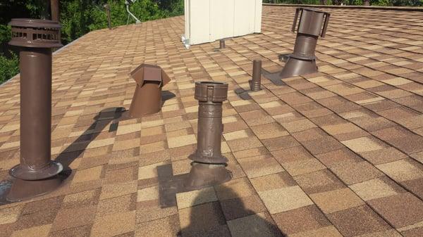 Resawn Shake Color shingles.