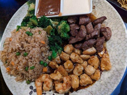 Chicken & Steak Combination Dinner w/ extra broccoli