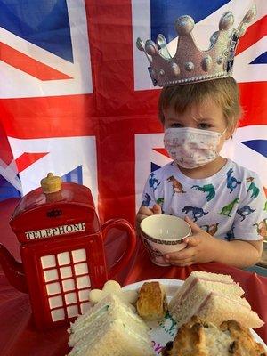 Royal tea party at Aria summer camp,They made they own scones !